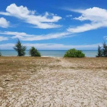 Homestay Alfaruqi Kuantan @Sutravilla 외부 사진